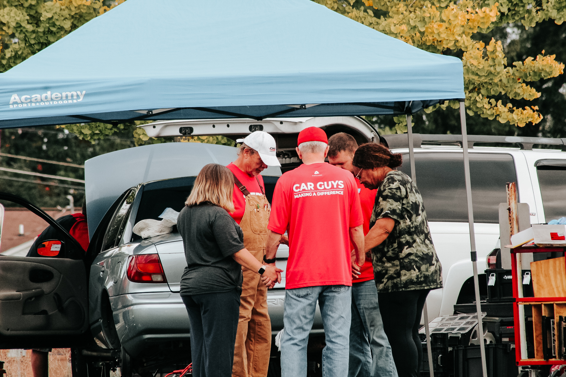 How Can You Use Photography to Showcase Your Ministry?
